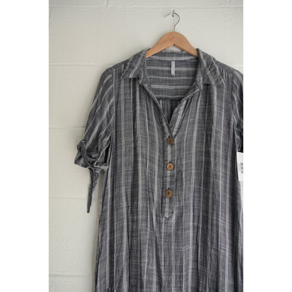 Passports Gray & White Striped Tunic Dress with Roll-Tab Sleeves Size Small - Picture 6 of 6